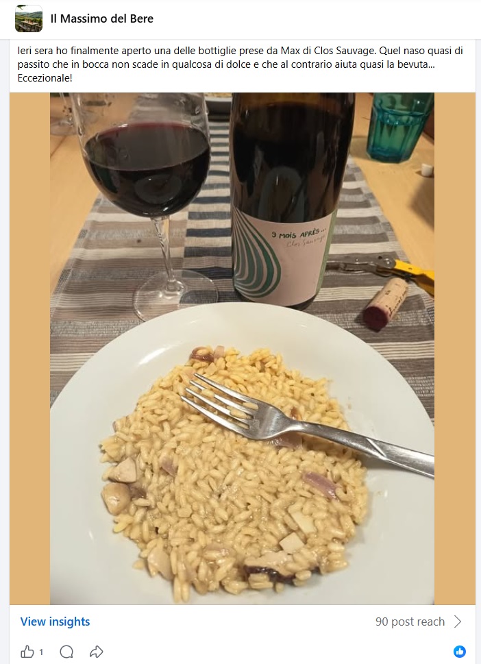 Bottiglia di Clos Sauvage 9 mois après accanto a un risotto